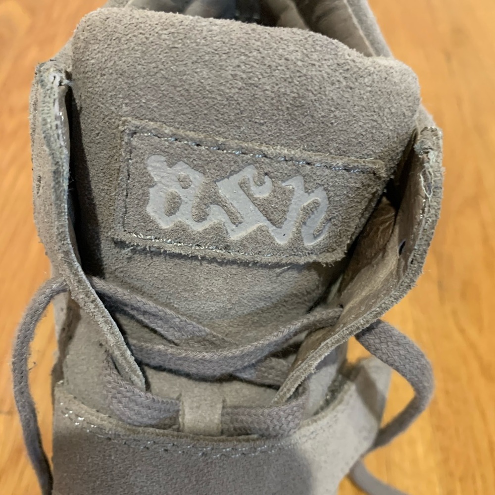 Taupe Ash boots